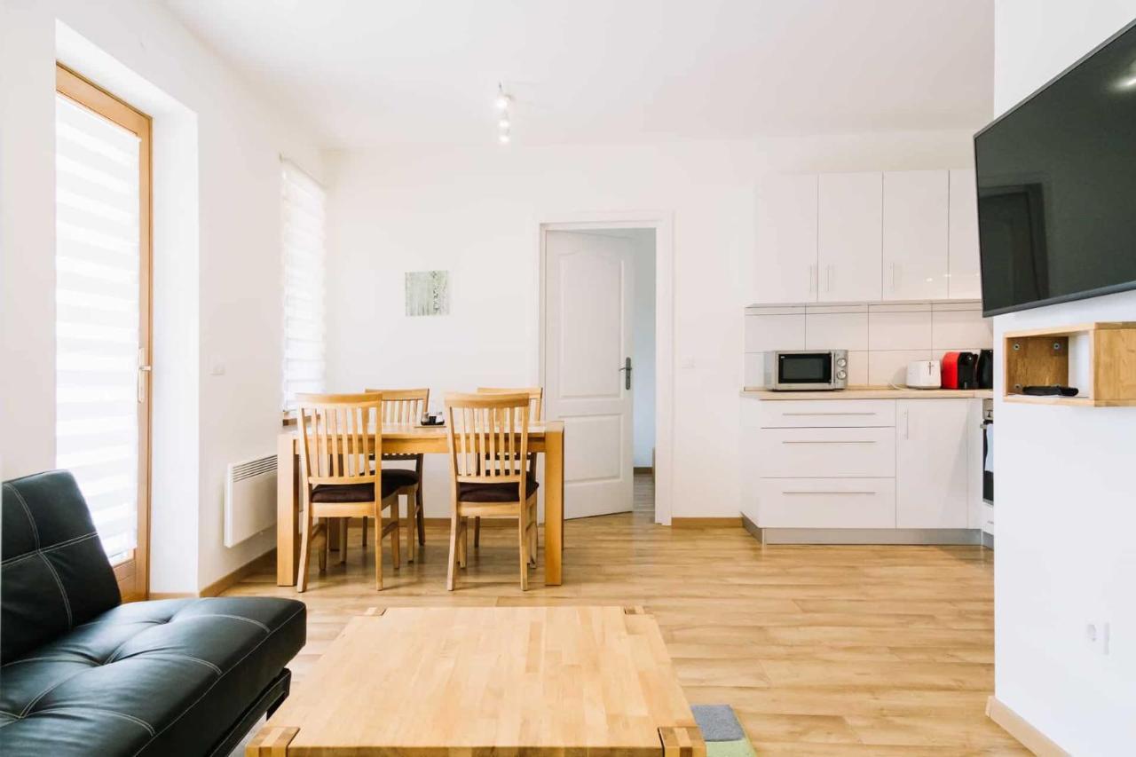 Diofa Apartman Keszthely Esterno foto