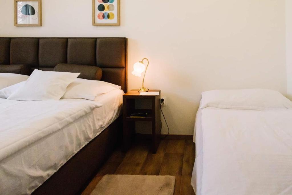 Diofa Apartman Keszthely Esterno foto